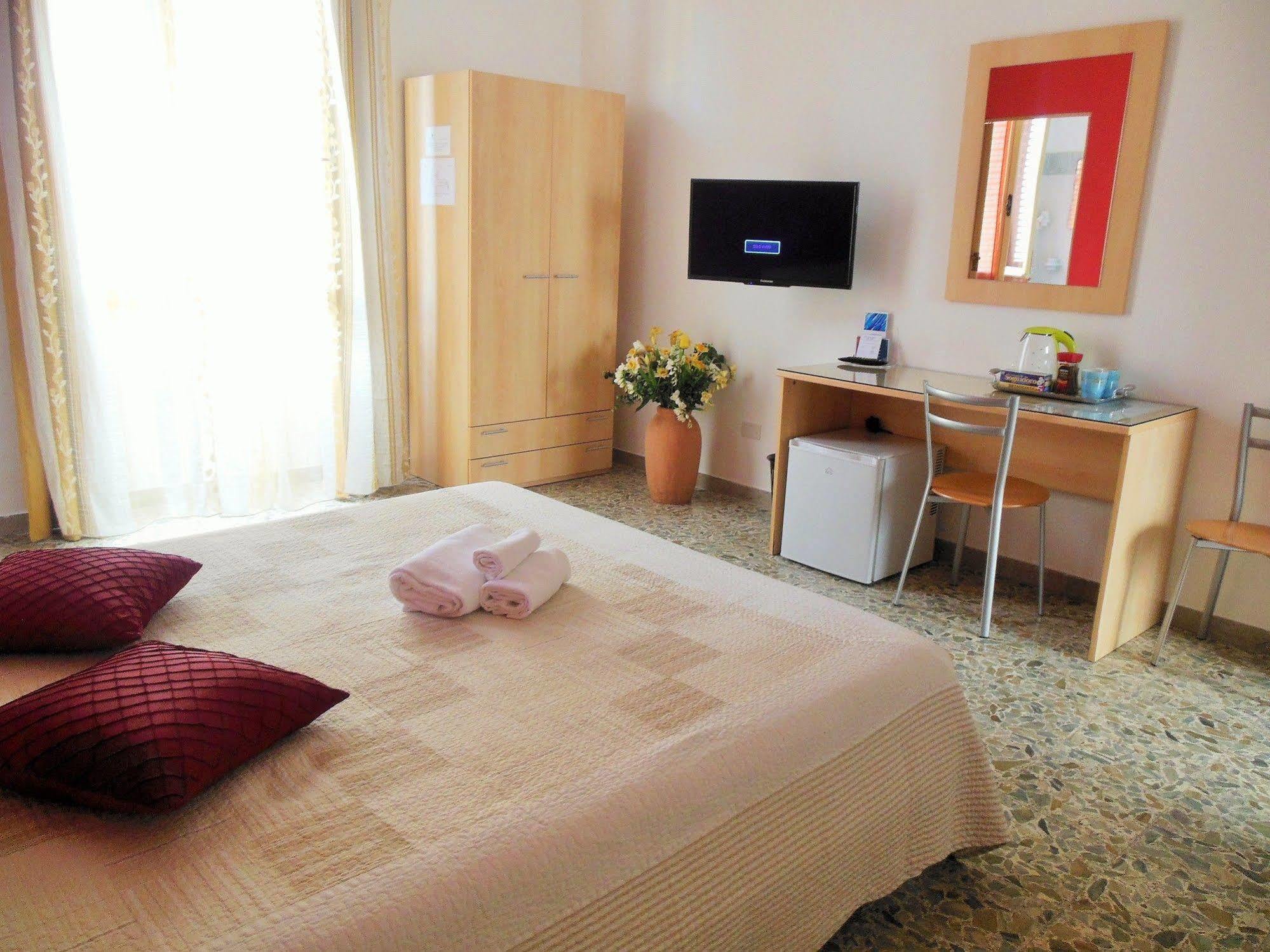 Actinia Accomodation Alghero Eksteriør billede